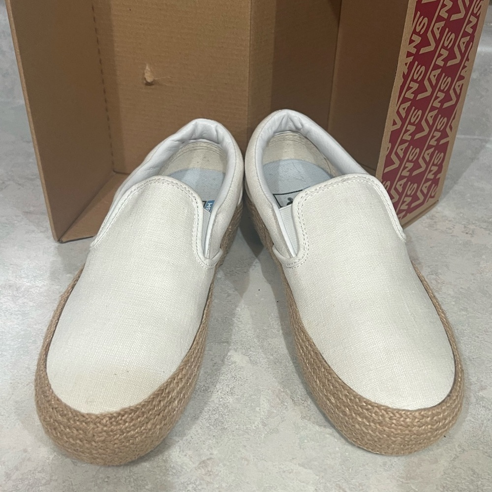 White Linen and Burlap Sole Slip On Vans Size 6.5
